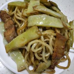 五花肉豆角焖面的做法[图]