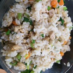 鸡粒饭的做法[图]