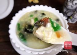 皮蛋鸡肉小米粥的做法图解14