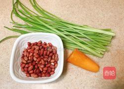 芹菜拌花仁的做法图解2