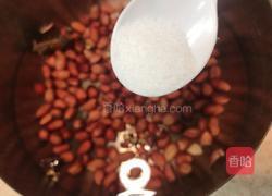 芹菜拌花仁的做法图解4