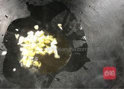 青椒爆黄瓜的做法图解4