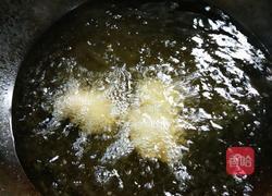 蛋黄焗排骨的做法图解4