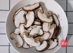 青菜炒瘦肉的做法图解3