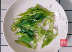 青菜炒瘦肉的做法图解4
