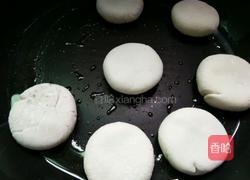 黑芝麻糯米饼的做法图解9