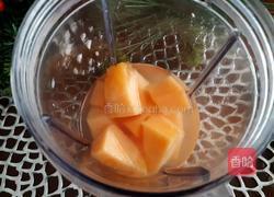 哈密瓜汁的做法图解3
