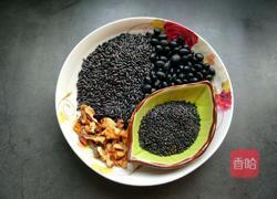 养生良方#黑芝麻黑豆核桃粥的做法图解2
