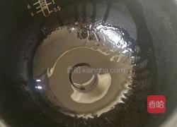 电饭锅闷鸡腿的做法图解2