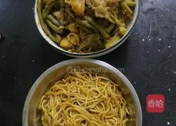 排骨炖豆角焖面的做法图解15