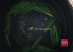 葱花清汤面的做法图解4