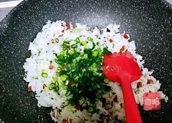 广式腊肠肠炒饭的做法图解9