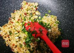 广式腊肠肠炒饭的做法图解13