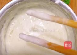 鸡蛋灌饼的做法图解1