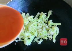 素炒菜花的做法图解10