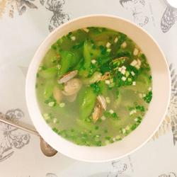 花甲丝瓜汤的做法[图]