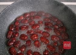 红枣小米粥的做法图解2