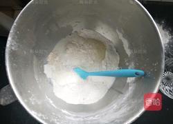 豆沙面包卷的做法图解3