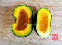 浇汁贝贝南瓜的做法图解2