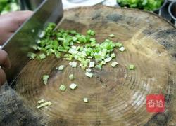 碎米鸡丁的做法图解3