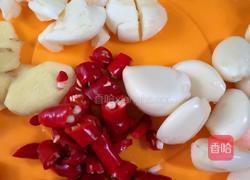 香辣啤酒龙虾的做法图解3