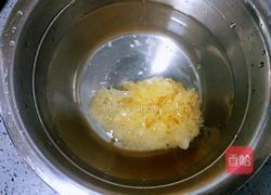 银耳莲子红枣汤的做法图解2