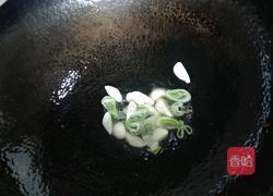 腊肠豆腐香菇煲的做法图解8