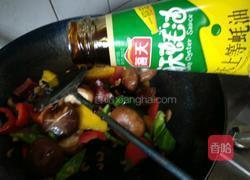 腊肠豆腐香菇煲的做法图解11