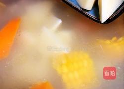 胡萝卜土豆玉米汤的做法图解4
