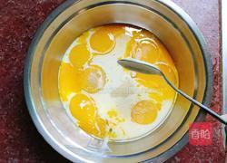 威风蛋糕的做法图解2