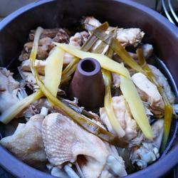 汽锅鸡（清蒸）的做法[图]
