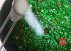 豇豆炒鸡蛋的做法图解12