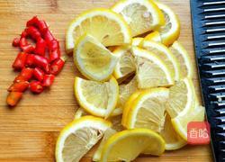 柠檬泡椒萝卜的做法图解3