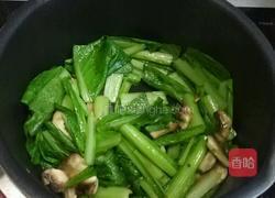 香肠炒小白菜（家常菜）的做法图解4