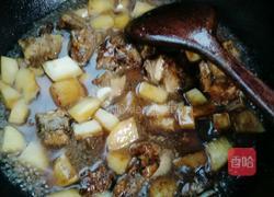 土豆烧排骨的做法图解13