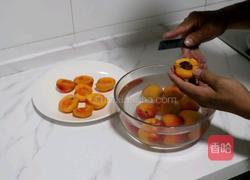杏子罐头的做法图解3