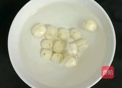 双米莲子排骨粥 (宝宝辅食)的做法图解1