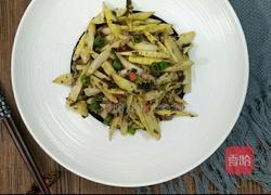 橄榄菜爆炒笋尖的做法图解7
