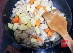 进阶版土豆鸡肉咖喱饭的做法图解4