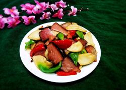 杏鲍菇炒腊肉