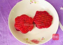 火龙果牛奶煎饼(花形)的做法图解16