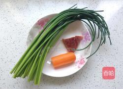 肉丝炒韭苔的做法图解1
