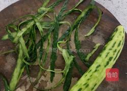 黄瓜皮果冻的做法图解1