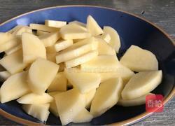 芝士土豆饼的做法图解1