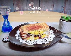 芒果芝士封邊三明治