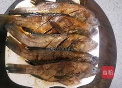 糖烧桂鱼仔的做法图解4