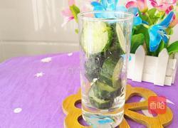 黄瓜苹果奶昔的做法图解2