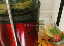 黄瓜苹果奶昔的做法图解5