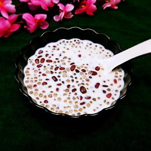 红豆牛奶西米露
