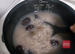 红枣桂圆红豆粥的做法图解12